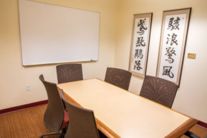 Interior image of the TCC 320C meeting room